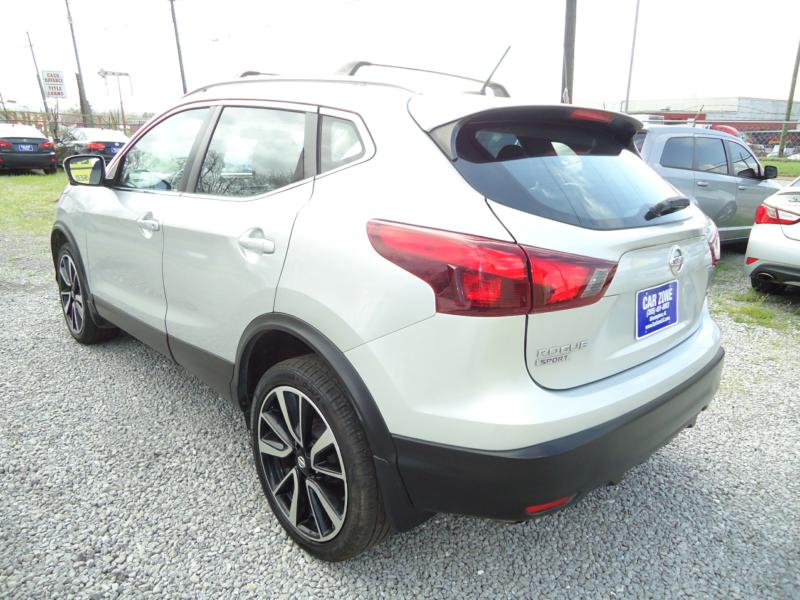 2017 NISSAN ROGUE SPORT SL photo